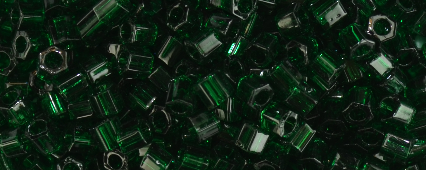 TOHO 8/o Hex-Dark Emerald Green Transparent